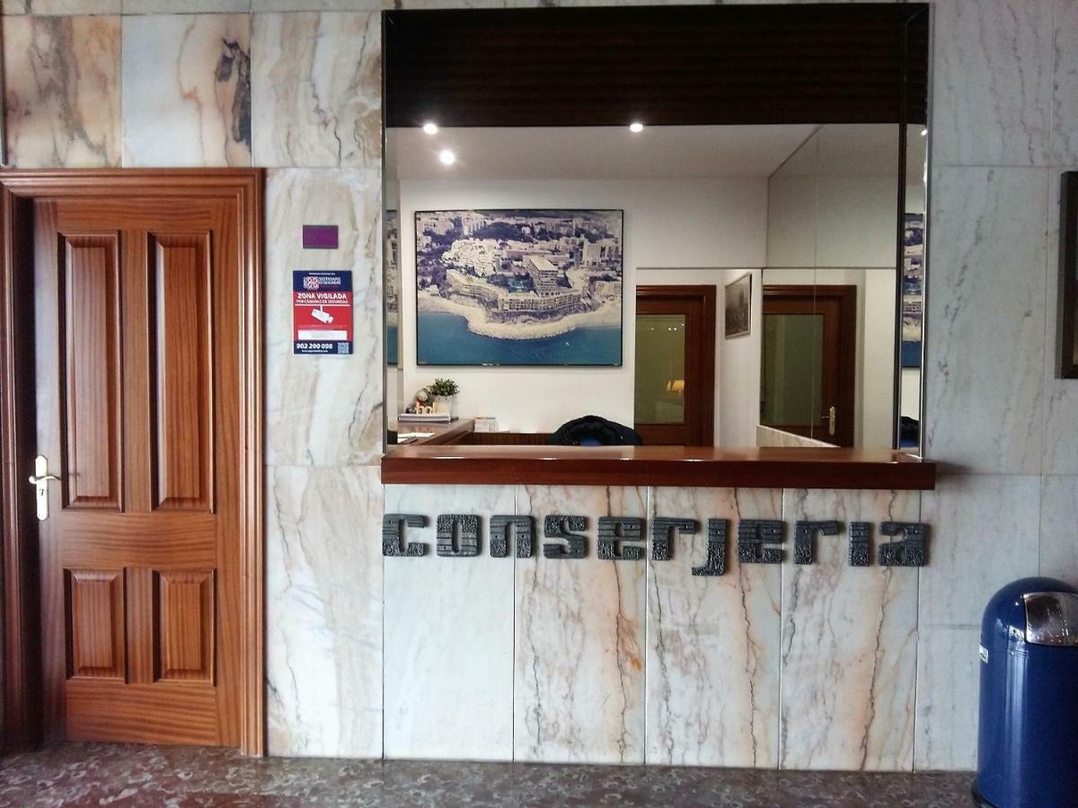 Estudio En 1A Linea Torremolinos Exteriör bild